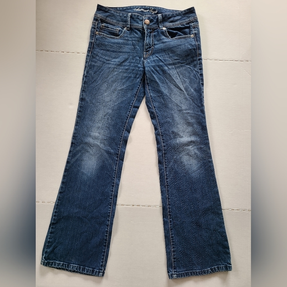 American Eagle Boot cut jeans size 6